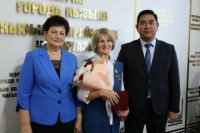 Ко Дню города в Кызыле отметили лучших профессионалов